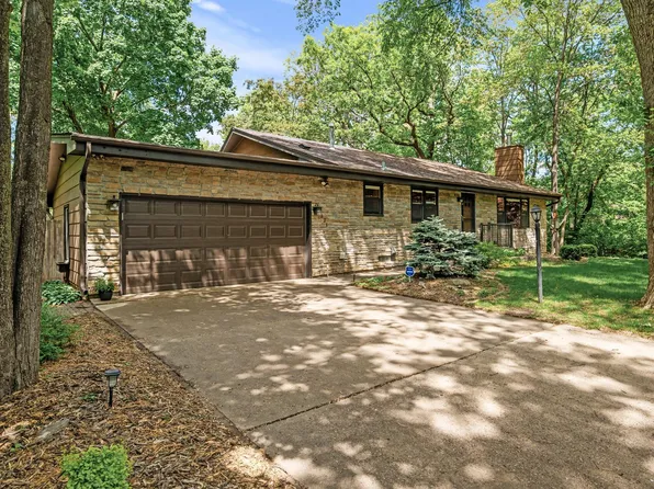 321 Dunham Dr, Anoka, MN 55303