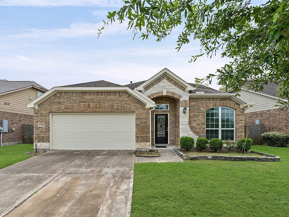 1st image of 13318 Spruce Orchard Ct