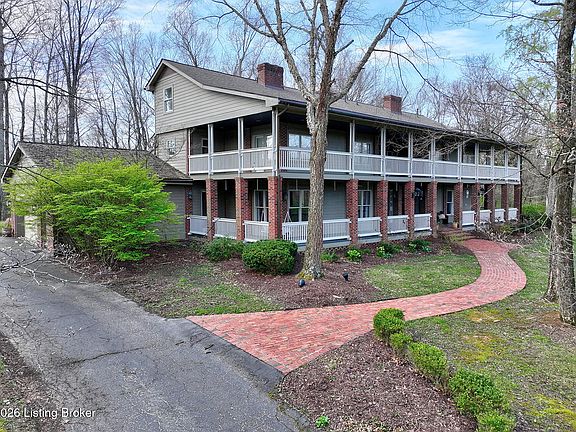 2nd image of 4226 Dolphin Rd