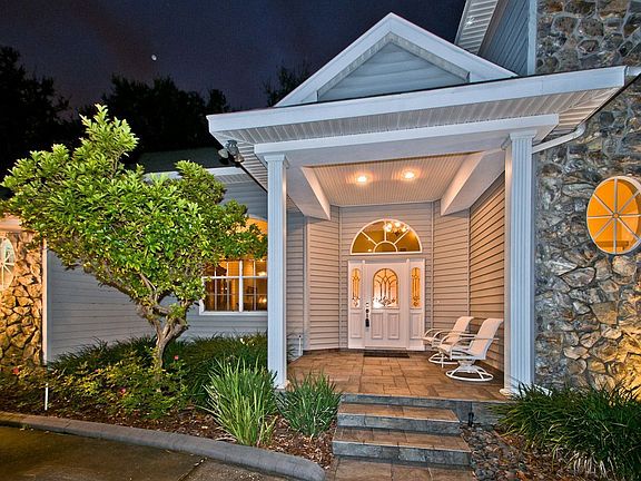 2nd image of 4486 Glenbrook Ln