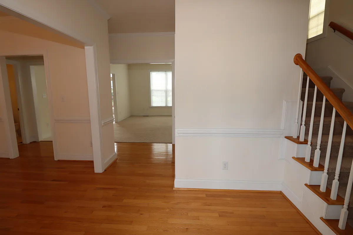 Foyer - 3319 Swinford Ct