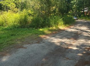 126 Tarbell Ave, Portland, ME 04103