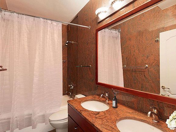 5th image of 45 E 89th St APT 4D