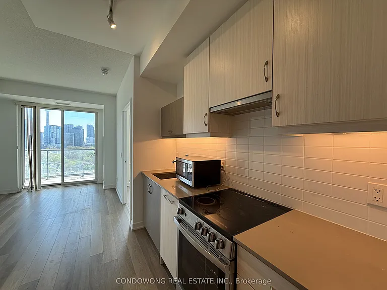 181 Huron St #1202 — Photo 1