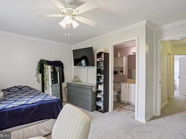9781 Mock Orange Ct — Photo 18