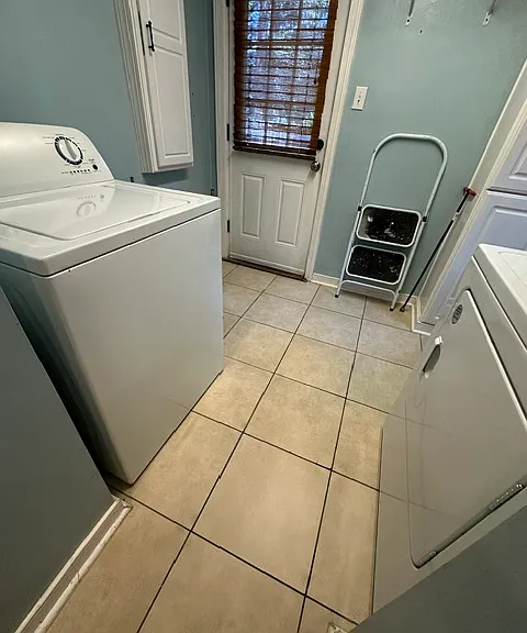 9004 Sparrow Dr — Photo 15