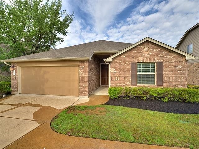 1st image of 211 Bellagio Dr