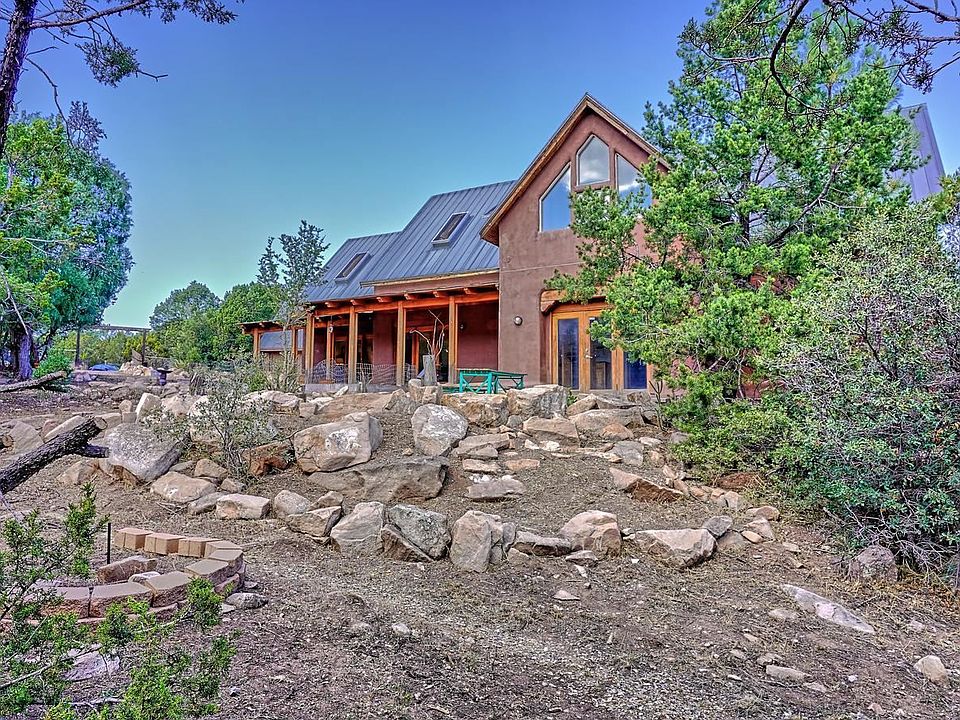 1st image of 49 Steeplechase Dr
