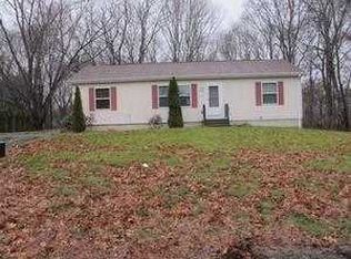 12 Maryland Rd, Oakdale, CT 06370