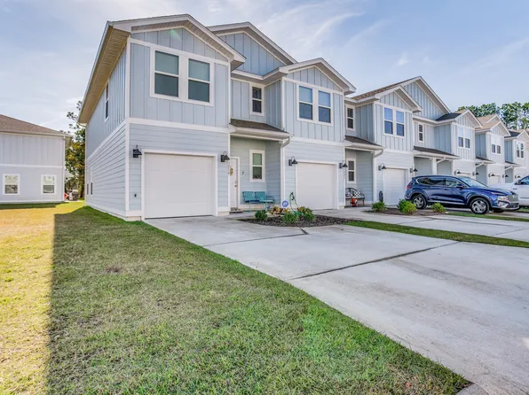 5723 Sandy Walk St, Gulf Breeze, FL 32563