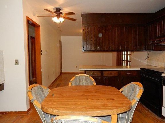 Kitchen to Living Room