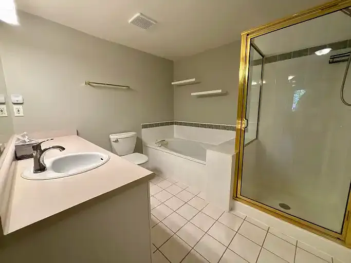 5518 14th Ave #202 — Photo 11