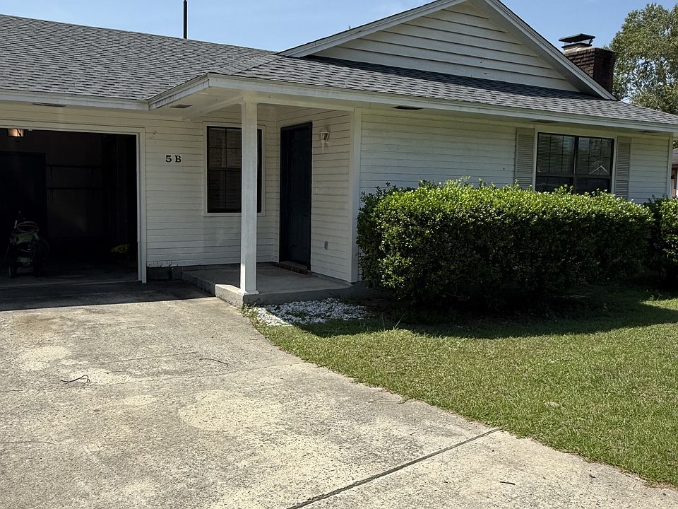1st image of 5B Colquit Cir