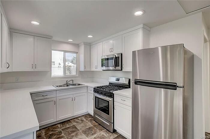 1st image of 1335 W 137th St