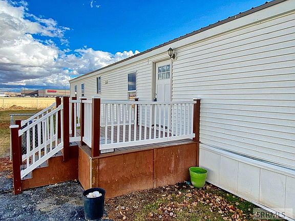 4th image of 2100 N Whispering Pines Dr