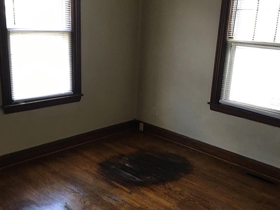 5th image of 313 1st Ave #A