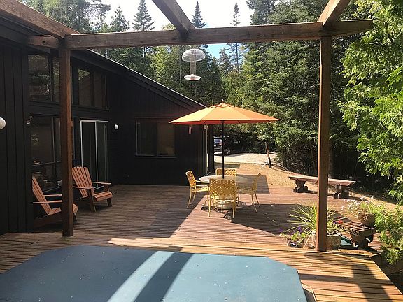 4th image of 8985 Spinnaker Ln