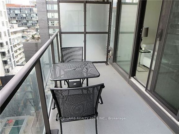 5th image of 111 Bathurst St #1212