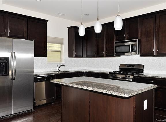 4th image of 131 Aztec Cir #43