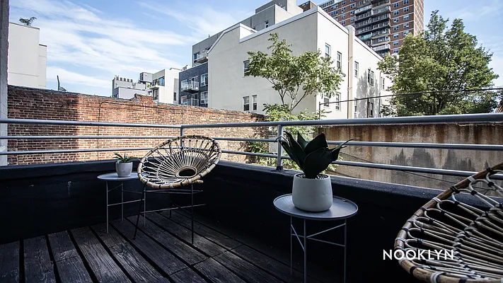 Rented by Nooklyn NYC LLC | media 37
