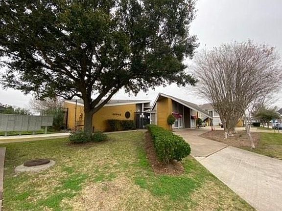 5th image of 12506 Ashford Meadow Dr APT A