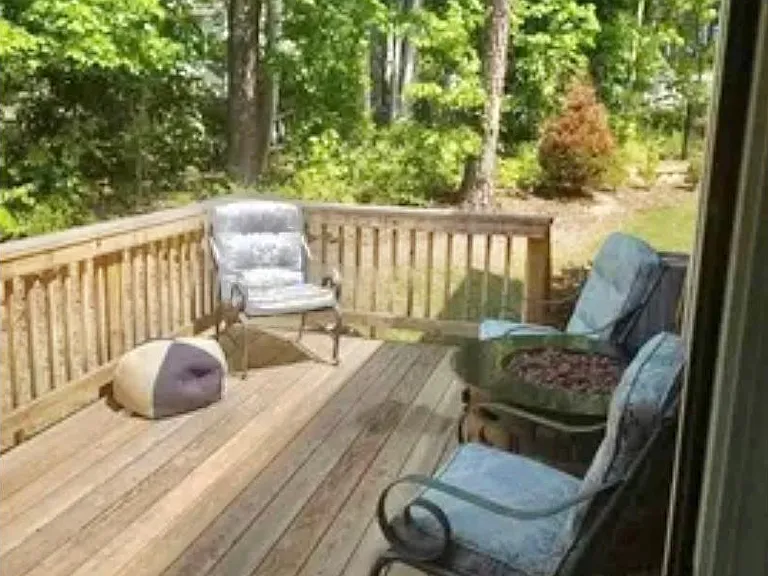 1284 Magnolia Row Trl — Photo 33