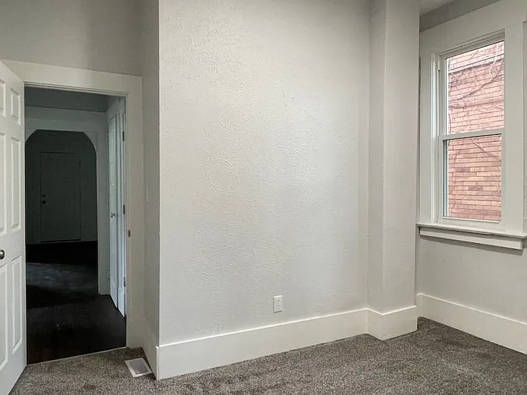 1107 South Ave — Photo 10