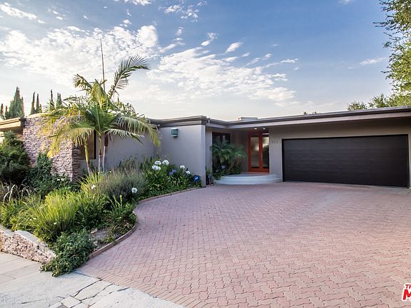 2nd image of 11523 Dona Evita Dr