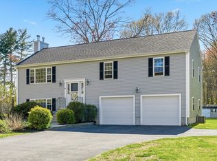 20 Fiske Ave, Upton, MA 01568