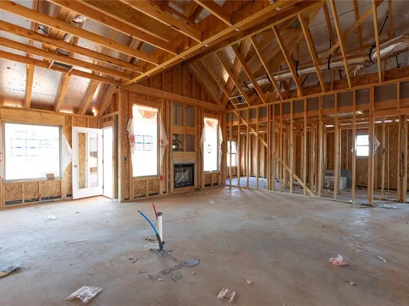 8320 NW 155th St, Edmond, OK 73013
