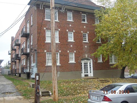 2nd image of 7389 Maple Ave APT 301