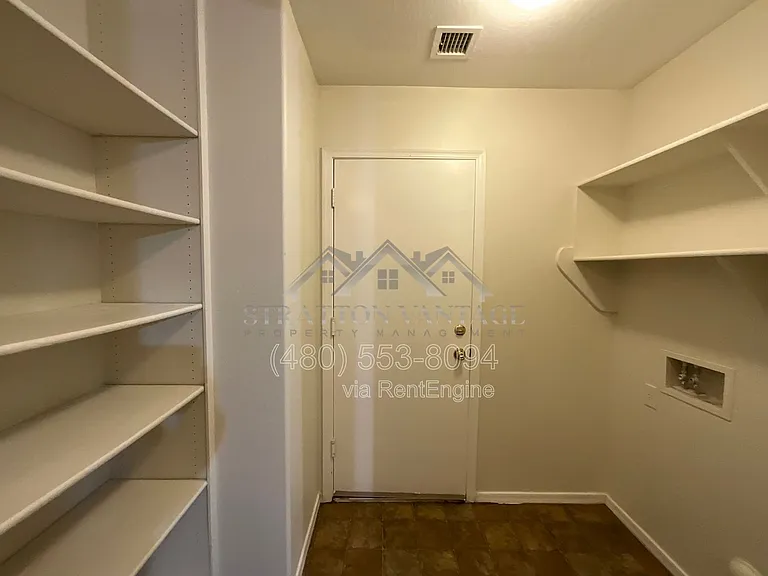 25654 W Satellite Ln — Photo 31