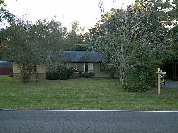 3rd image of 13915 Pin Oak Ln