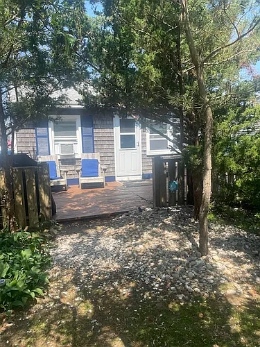 174 N Shore Blvd #8 Photo 1