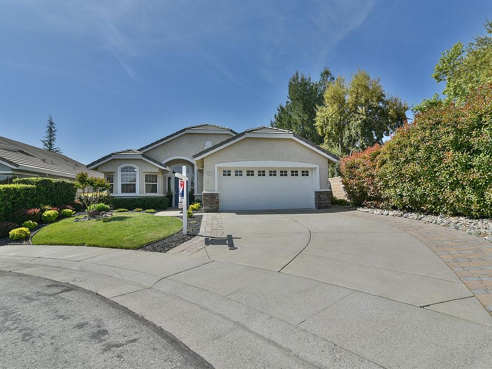 1st image of 657 Blackstone Ct