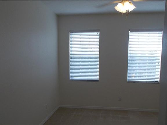3rd image of 13762 Daniels Landing Cir