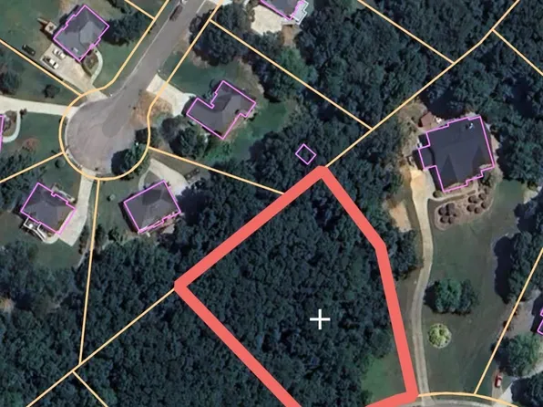 5138 Glen Forrest Dr, Flowery Branch, GA 30542