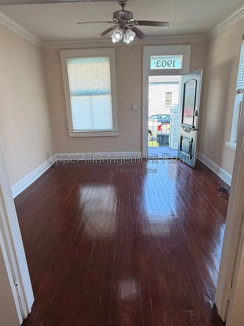 2 bed, 1.0 bath, 800 sqft, $1,650 — Photo 2