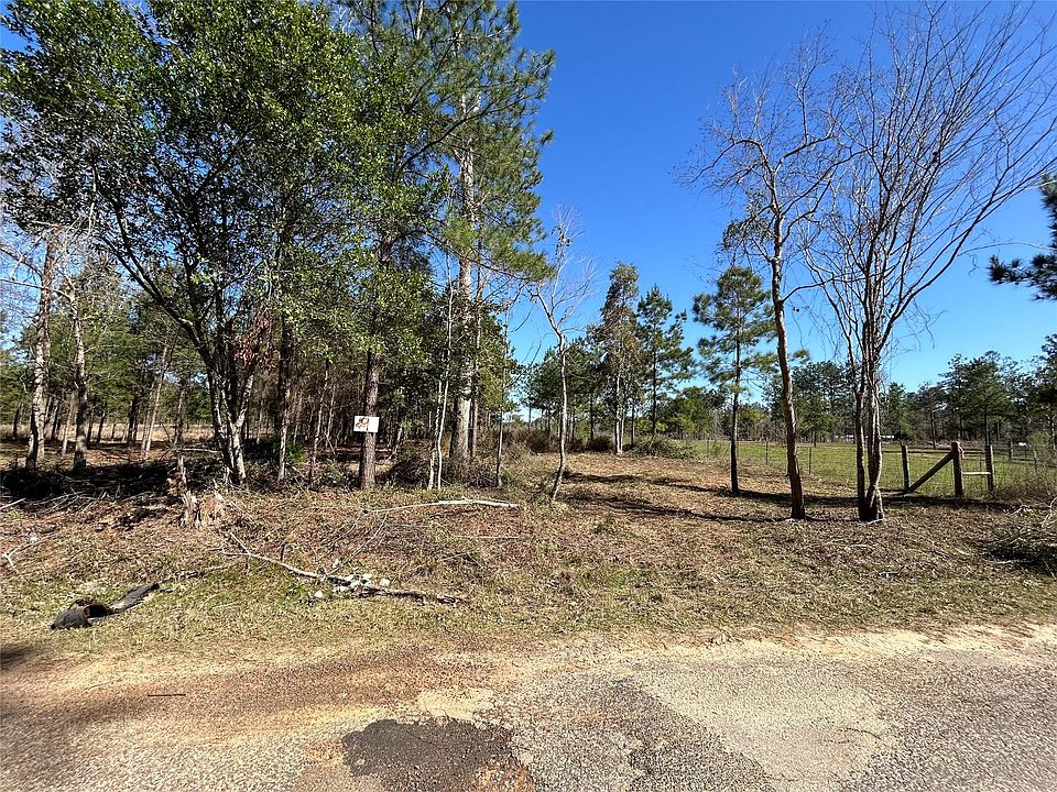 2nd image of 3738 County Road 2650