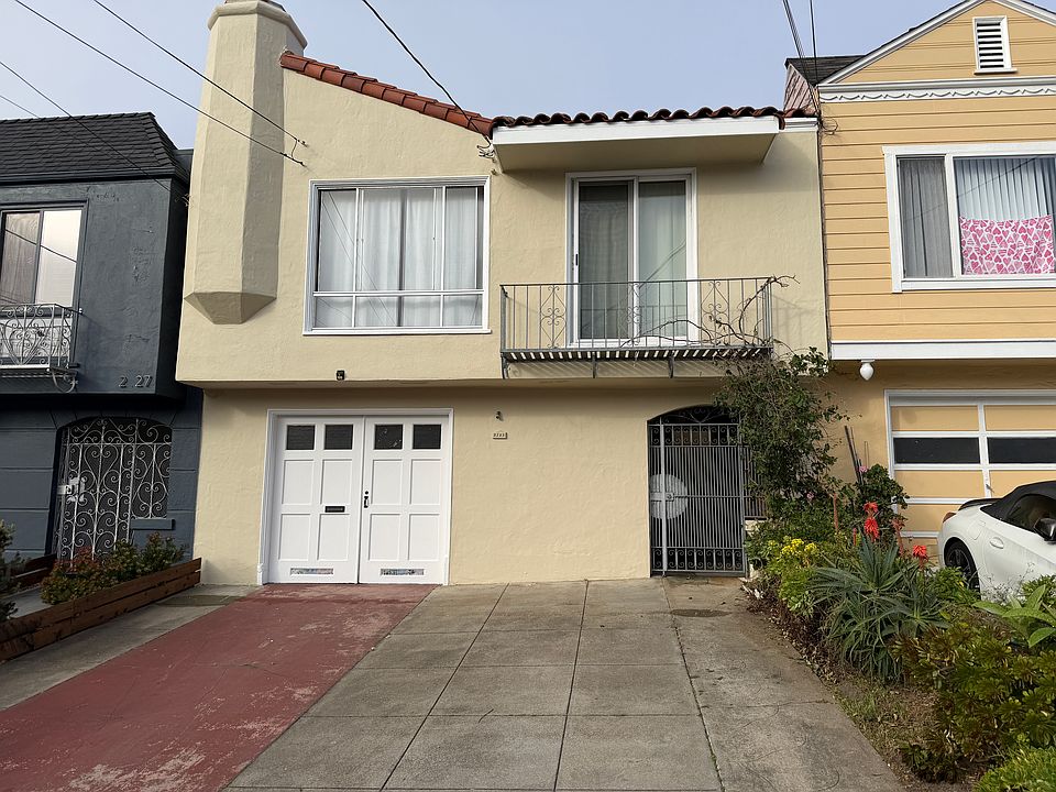 1st image of 2123 31st Ave