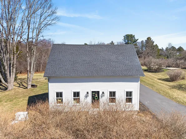 492 W Elm Street, Yarmouth, ME 04096