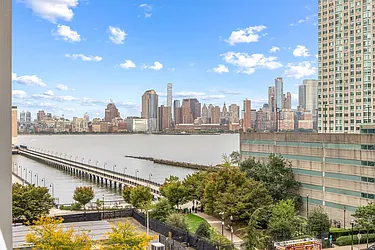 20 Newport Parkway, #806