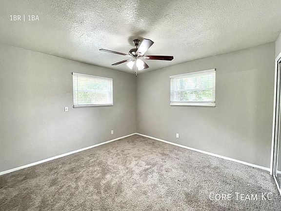 5th image of 3633 Walnut St #307