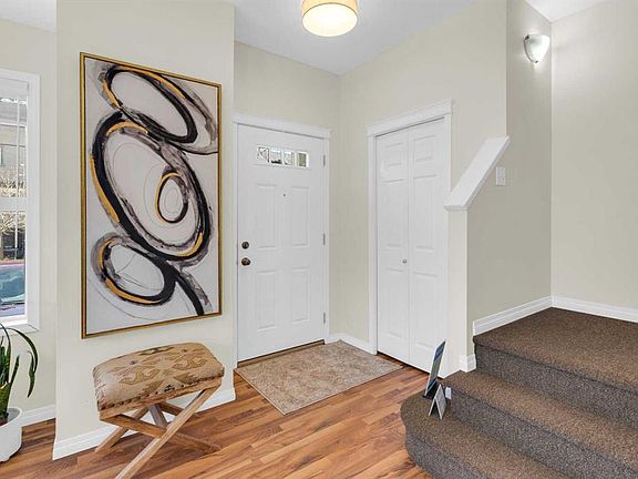 2nd image of 112 W Ranch Ridge Mdw