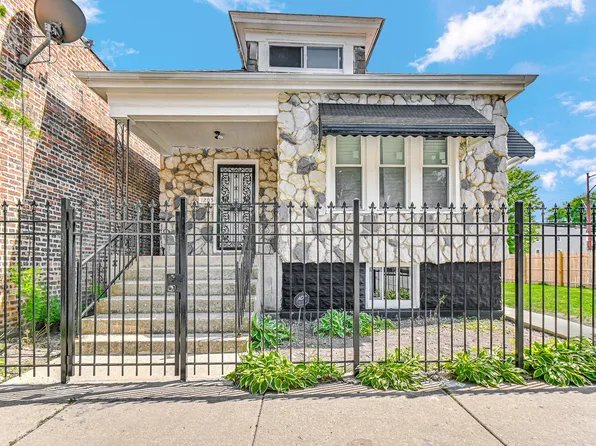 1205 E 93rd St, Chicago, IL 60619