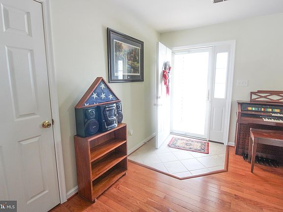 5th image of 251 Frogtown Ln
