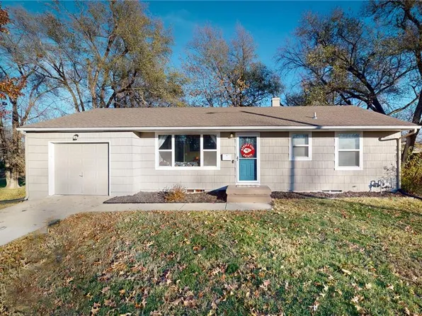 12703 2nd St, Grandview, MO 64030