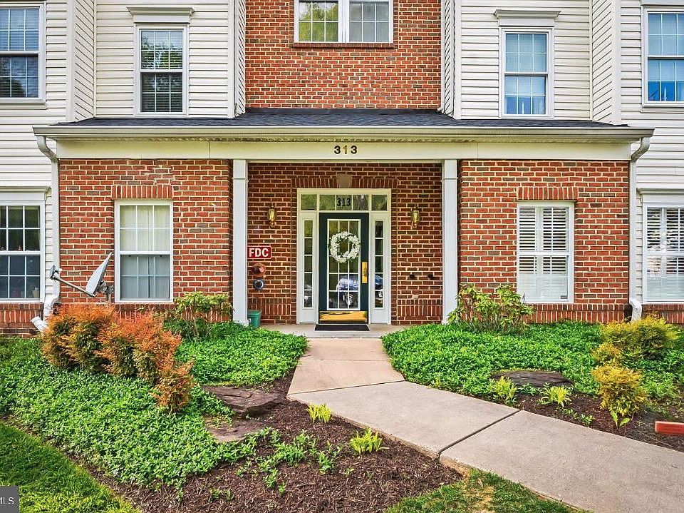 1st image of 313 Willrich Cir Unit K