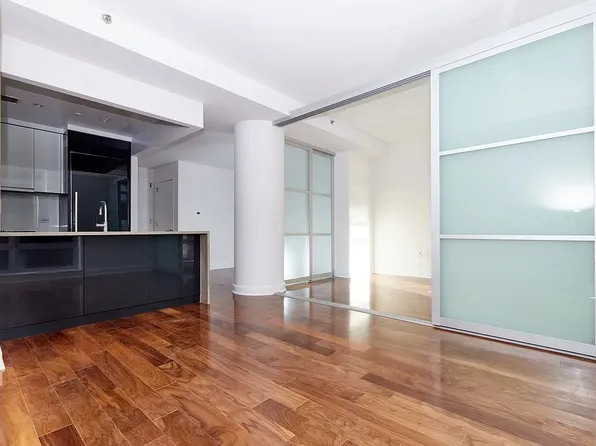 2 Northside Piers, Brooklyn, NY