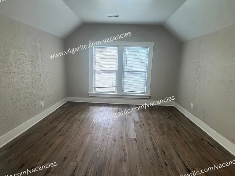 3236 Michigan St — Photo 14